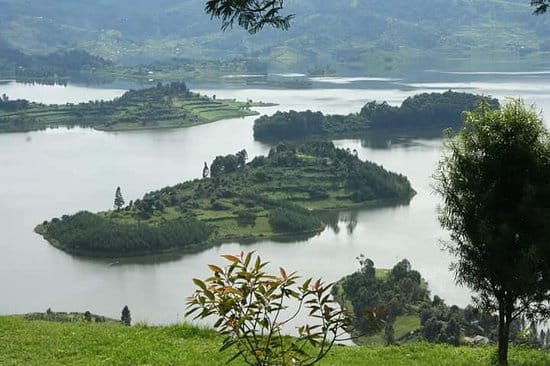 Lake Bunyonyi Islands – Uganda's Most Beautiful Lake
