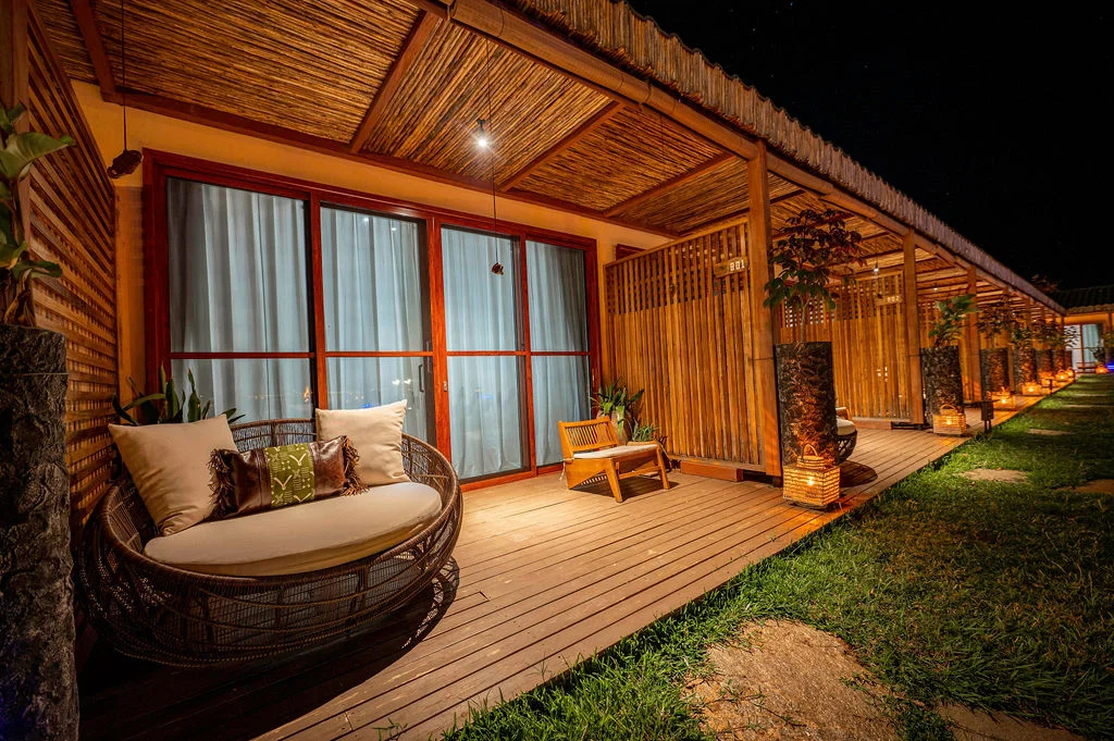 Luxury Safaris in Uganda 2025/2026: Exclusive Lodges, Private Charters & Bespoke Itineraries