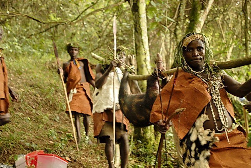 3-Day Gorilla Lake Bunyonyi (2026): Trekking & Canoeing Itinerary