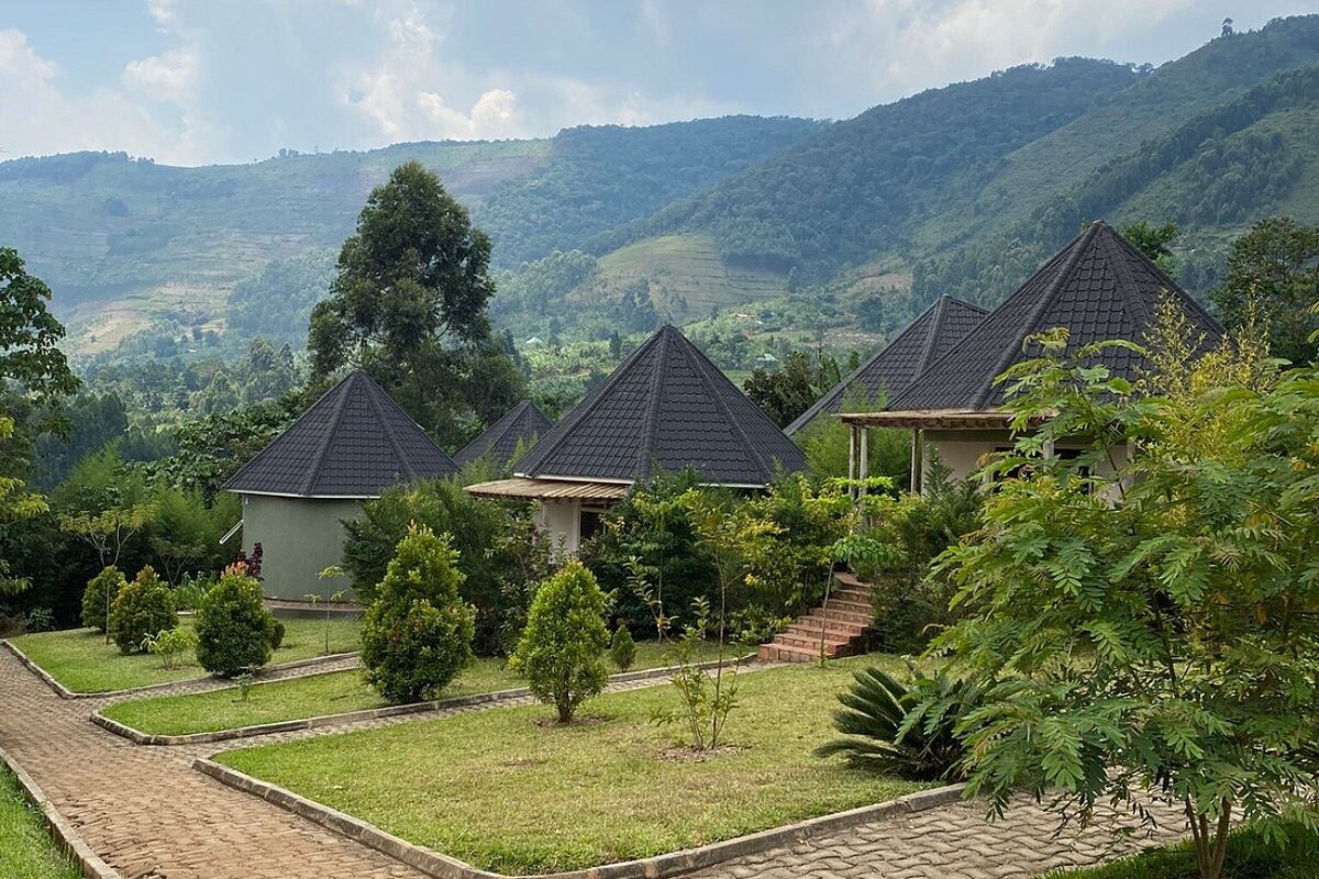 A luxury eco-lodge in Bwindi, accommodation for a 3 day fly-in safari to Kihihi for Bwindi gorilla trekking