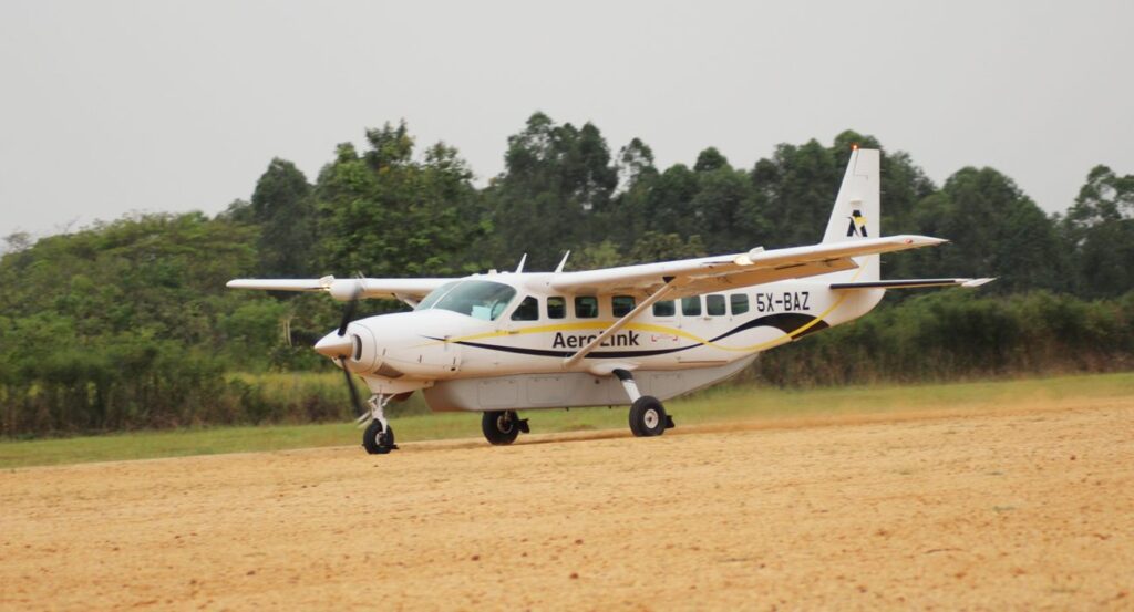 Aerolink flights Uganda vs driving safari parks – airstrip near a Uganda national park