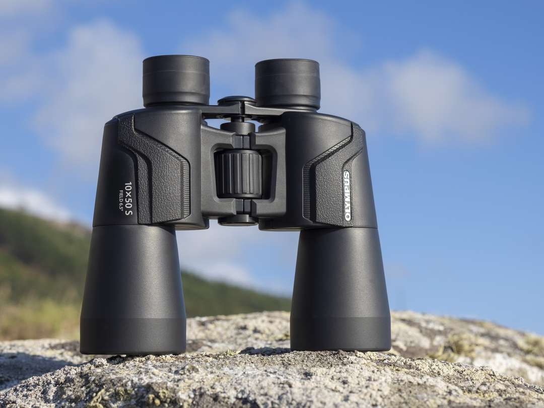 Are binoculars provided in Uganda safari vehicles – safari vehicle with binoculars for guests