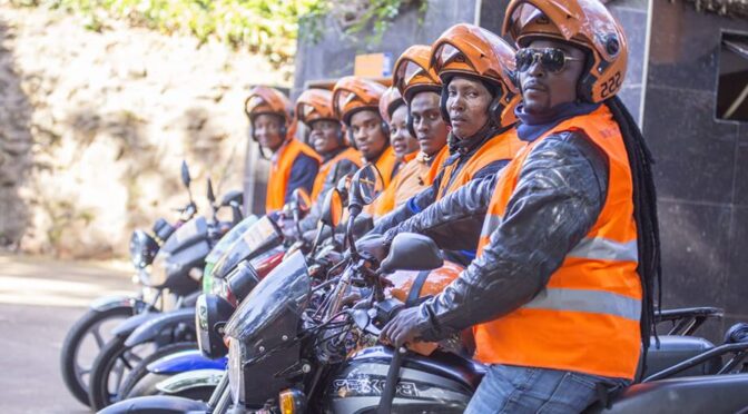 Boda Boda 101 Uganda guide – Kampala street filled with boda bodas in traffic