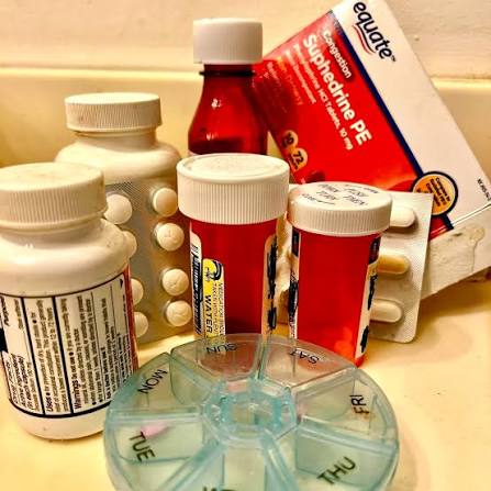 Bringing prescription medication customs Uganda – packing medication in hand luggage