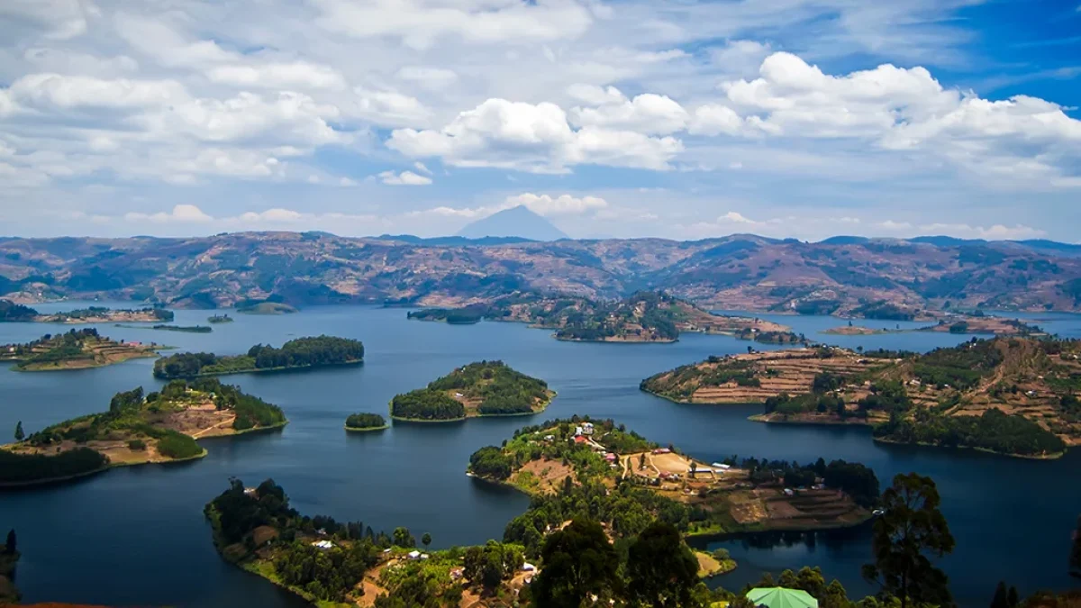 Is Lake Bunyonyi worth visiting gorilla trek – islands on Lake Bunyonyi