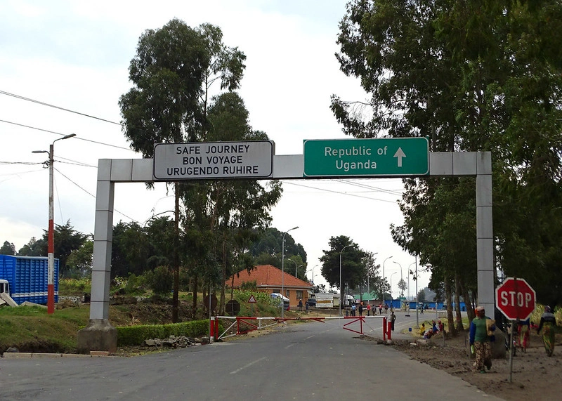 Rwanda Uganda border crossing requirements tourists – Uganda visa and passport at border crossing