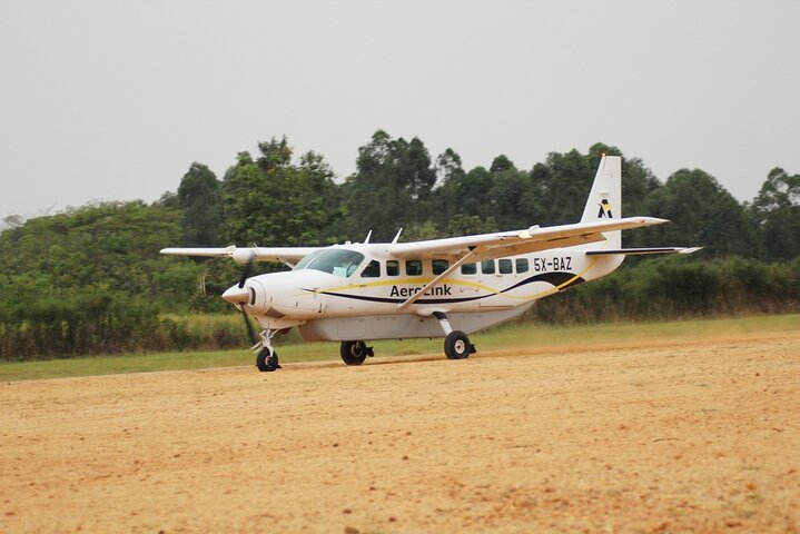 Kidepo Valley Hot Air Balloon Photography Safari Cost 2026 – The Truth & Ultimate Guide 4 Fixed-wing scenic flight over Kidepo as a cheaper alternative to Kidepo Valley hot air balloon photography safari cost