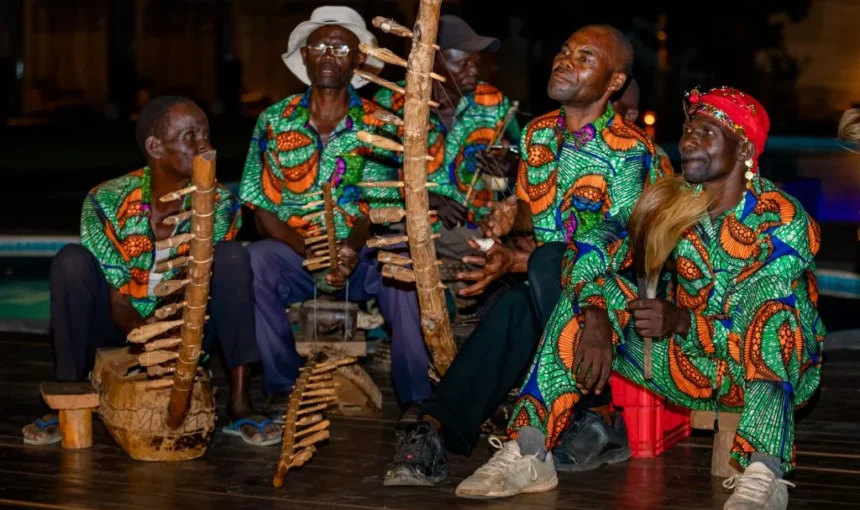 Tipping Traditional Dancers Safari Lodge Performance – 2026 Guide