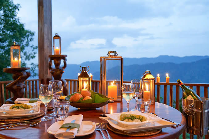 Vegan and Vegetarian Meal Options in Bwindi Lodges 2026 – Your Plant-Based Safari Guide