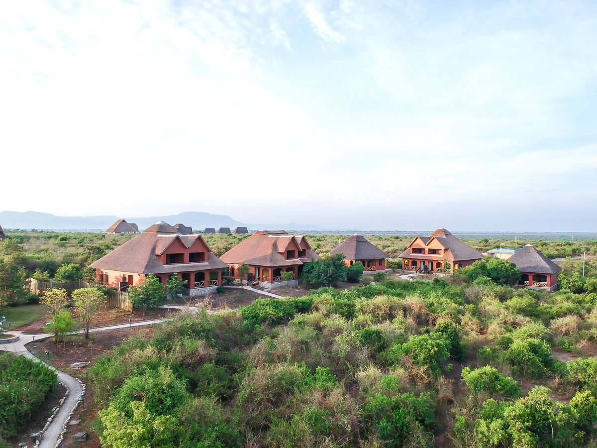 A budget lodge in Uganda, perfect for affordable safari tours