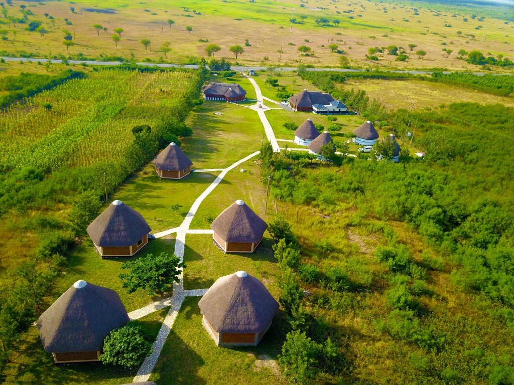 A budget lodge near Queen Elizabeth, offering affordable accommodation